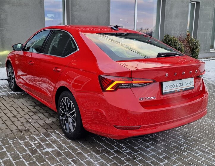 Škoda Octavia Sedan / Limuzína 1,5 l 110 kw