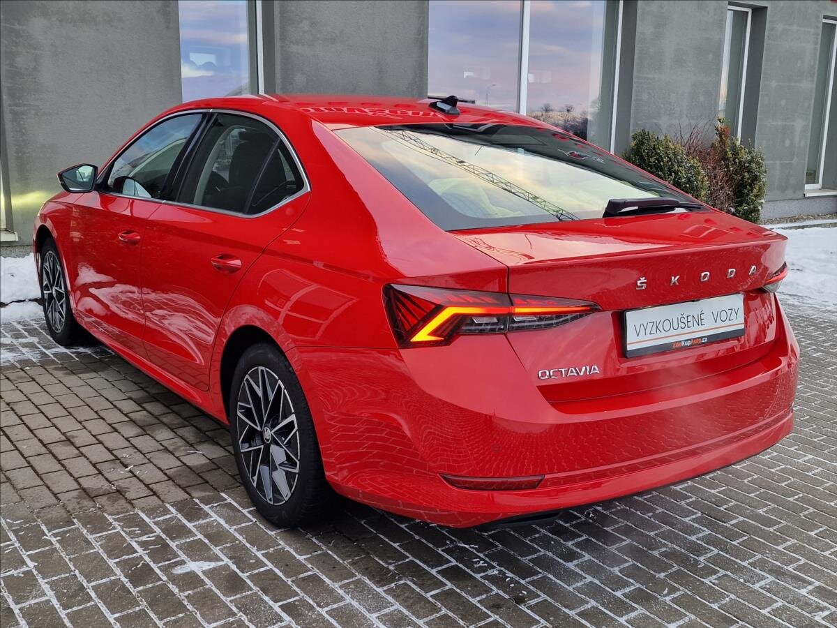 Škoda Octavia Sedan / Limuzína 1,5 l 110 kw