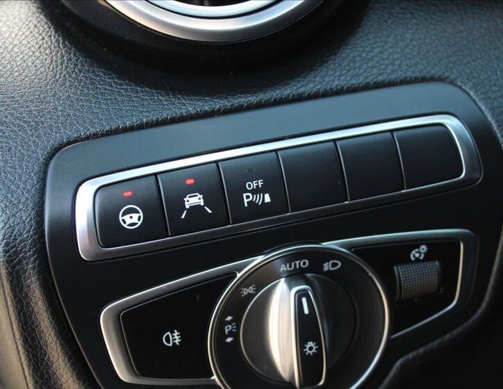 Mercedes-Benz Třídy C Kombi 2,1 l 150 kw