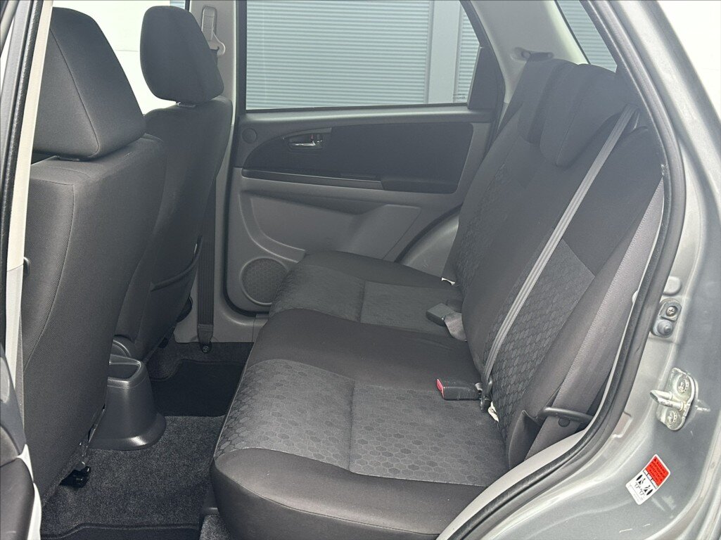 Suzuki SX4 Hatchback 2,0 l 99 kw