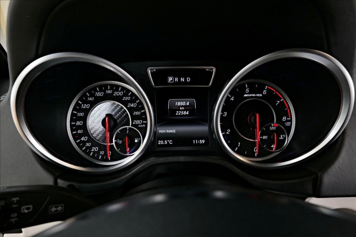 Mercedes-Benz Třídy G SUV 6,0 l 588 kw