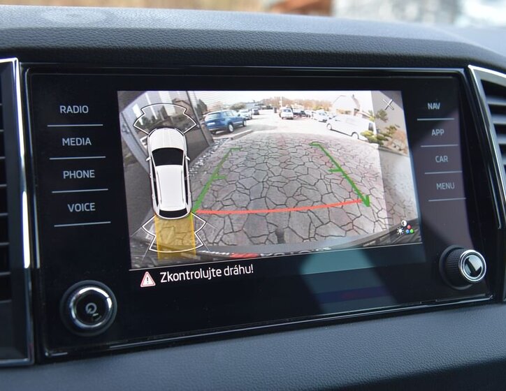 Škoda Karoq SUV / Terénní 2,0 l 85 kw