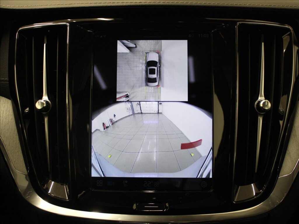 Volvo S60 Sedan / Limuzína 2,0 l 335 kw