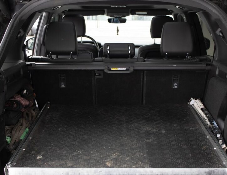 Land Rover Discovery SUV 3,0 l 190 kw