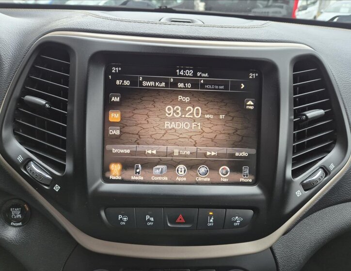 Jeep Cherokee SUV 2,2 l 147 kw