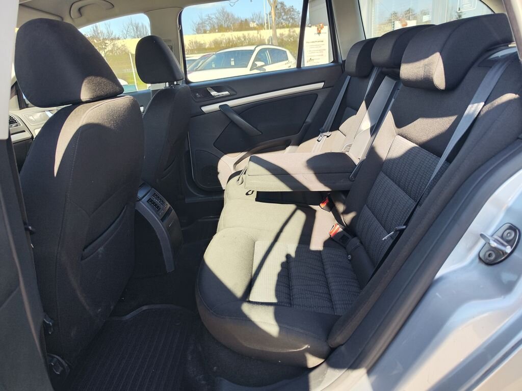 Škoda Octavia Kombi 2,0 l 103 kw