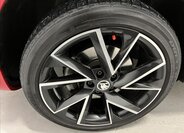 Škoda Karoq SUV / Terénní 2,0 l 140 kw