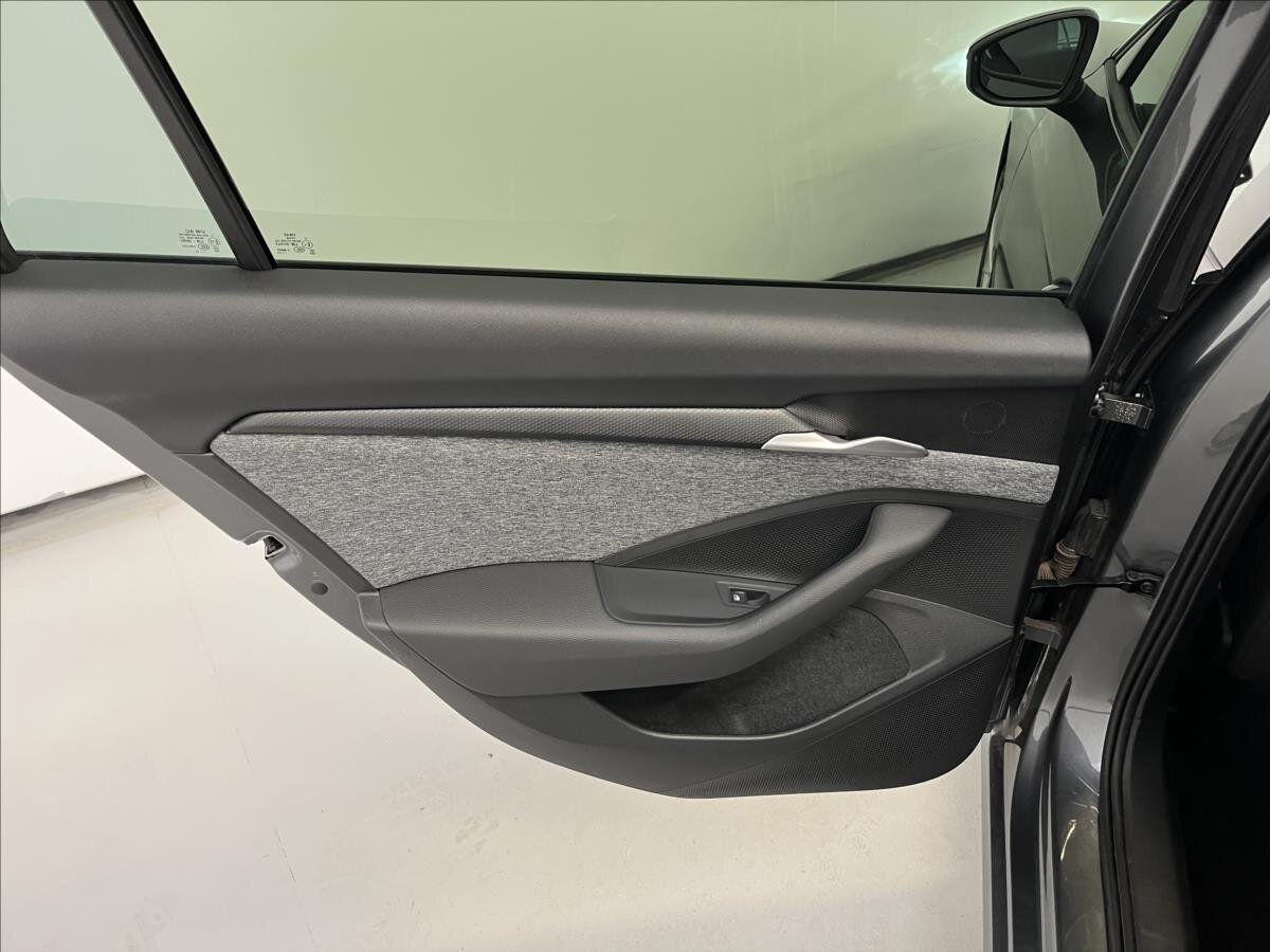 Škoda Superb Kombi 2,0 l 110 kw