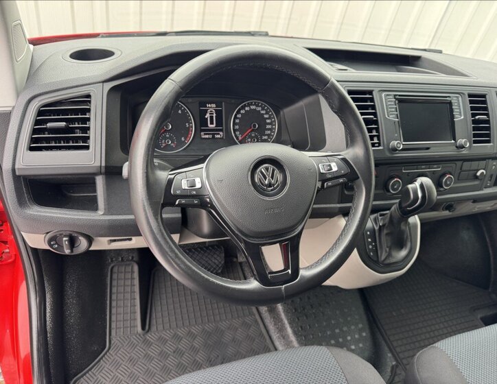 Volkswagen Transporter Skříň 2,0 l 110 kw