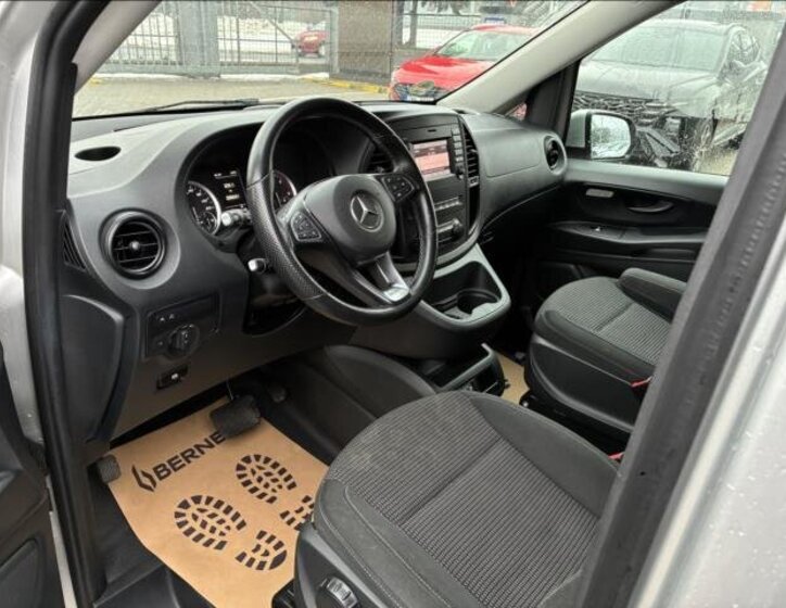 Mercedes-Benz Vito MPV 2,0 l 120 kw