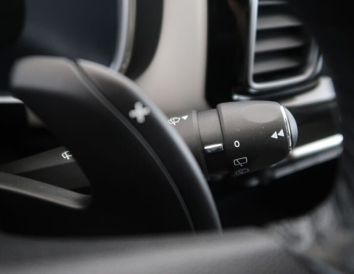 Citroën C5 Aircross SUV / Terénní 1,6 l 133 kw