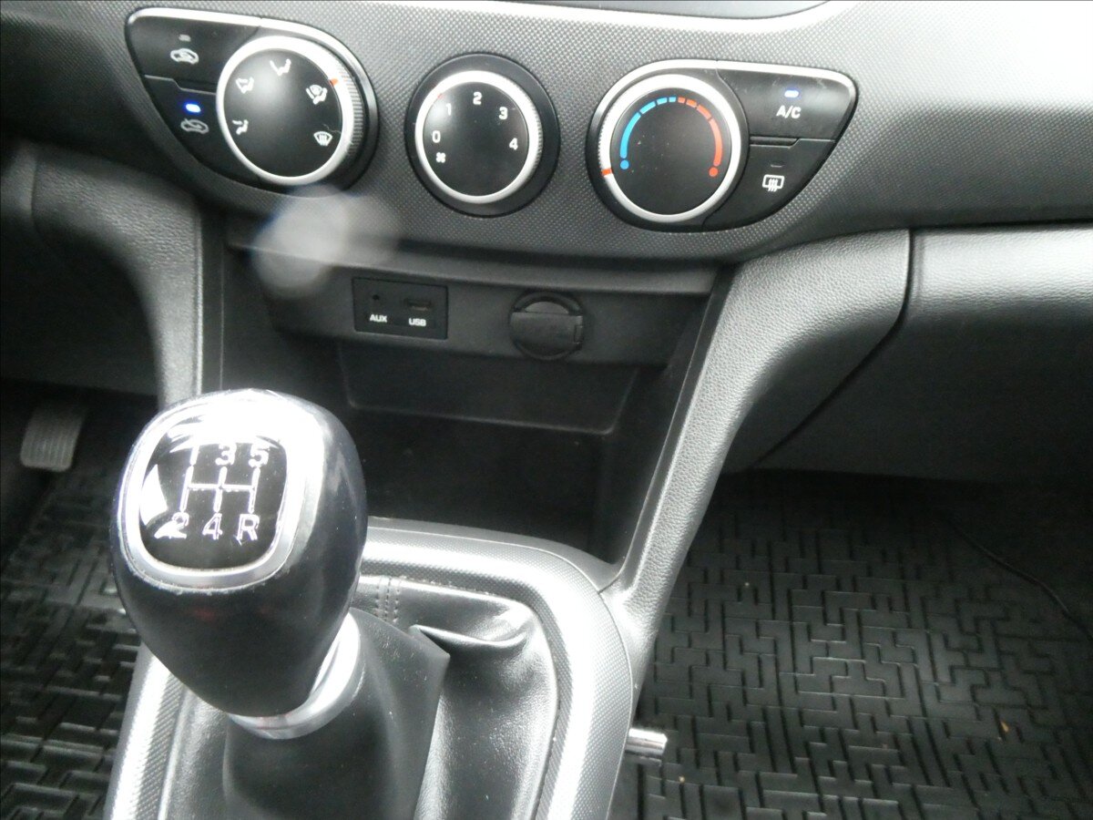 Hyundai i10 Hatchback 998,0 49 kw