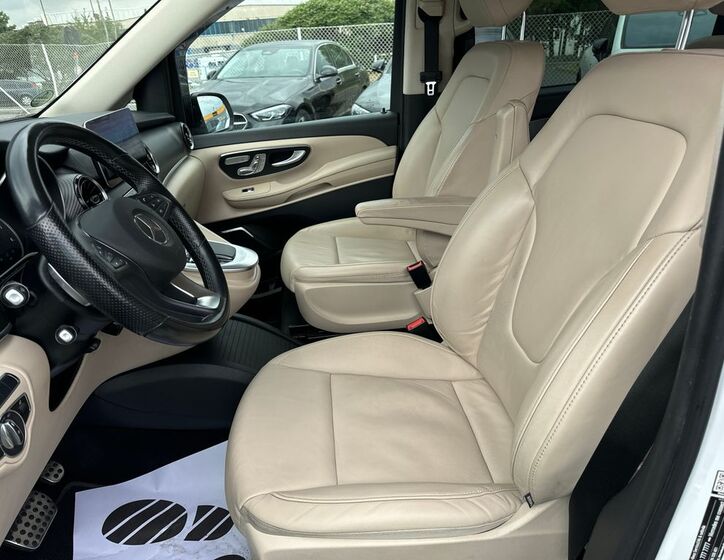 Mercedes-Benz Třídy V 12