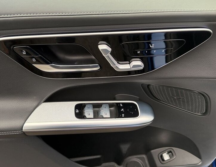 Mercedes-Benz GLC SUV / Terénní 2,0 l 145 kw