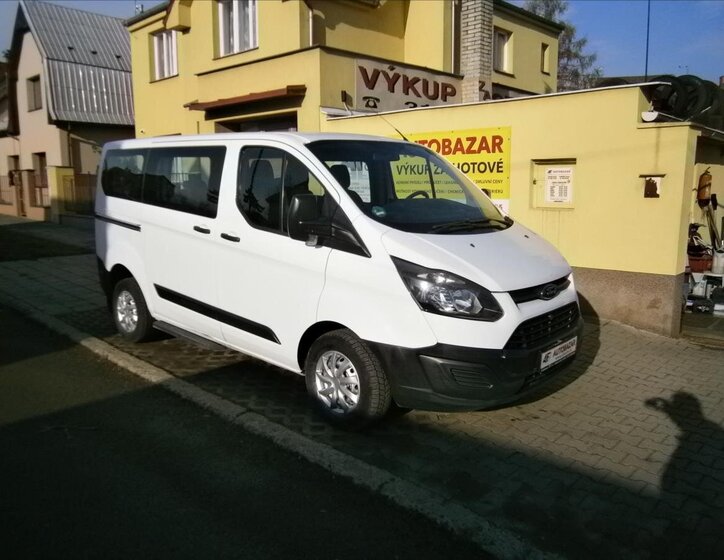 Ford Transit Custom 1