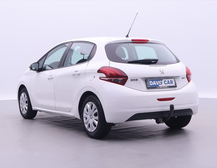 Peugeot 208 Hatchback 1,2 l 60 kw