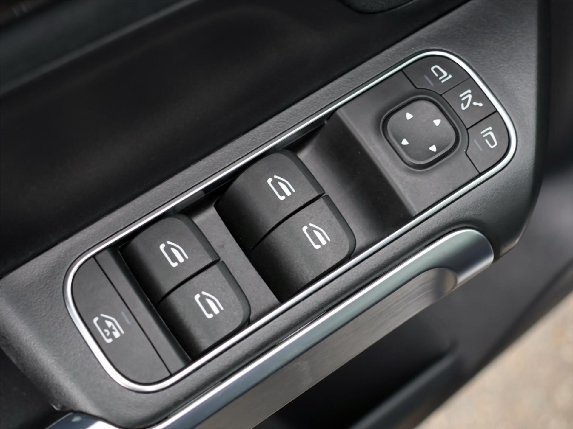 Mercedes-Benz GLB SUV 2,0 l 110 kw