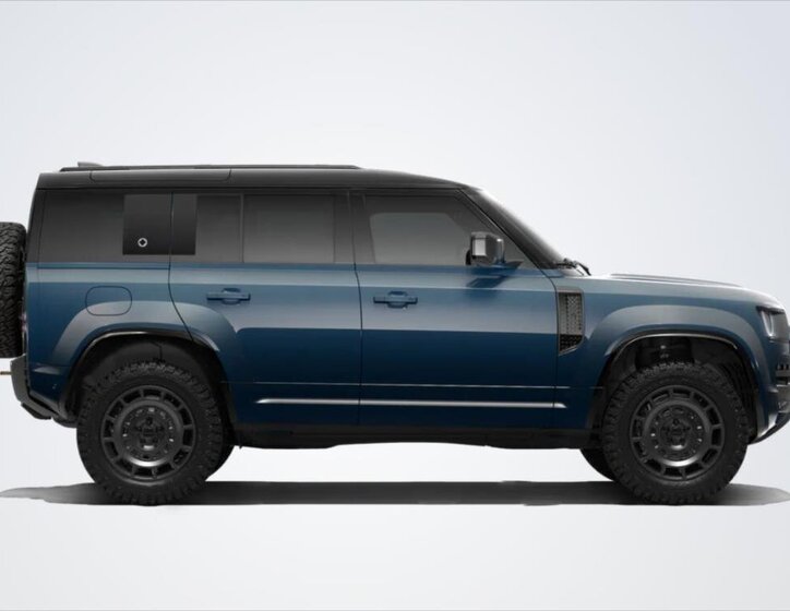 Land Rover Defender SUV 4,4 l 467 kw