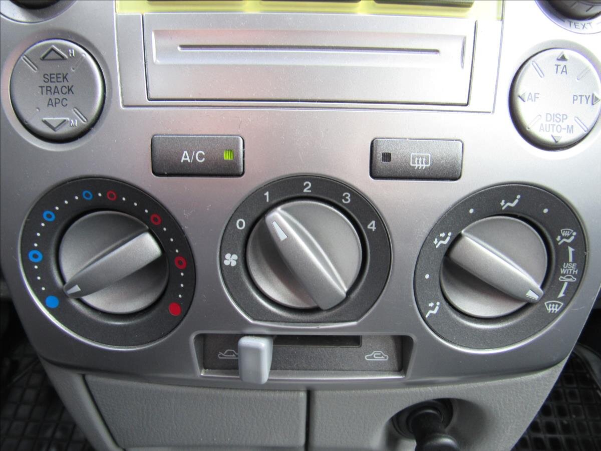 Mazda 2 Hatchback 1,2 l 55 kw