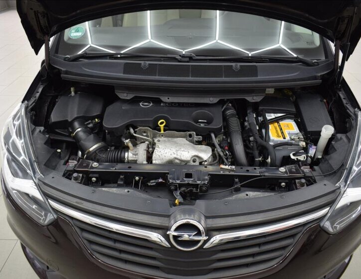 Opel Zafira 33