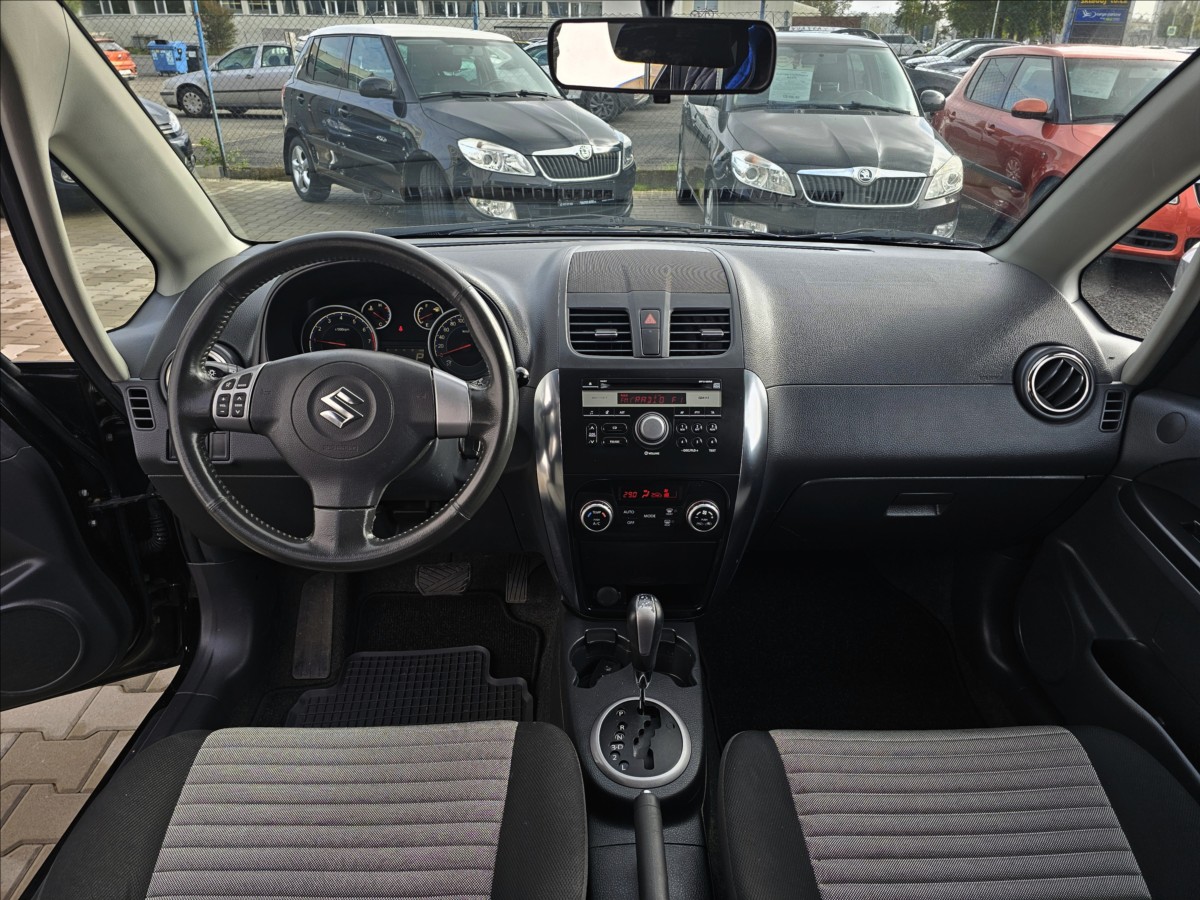 Suzuki SX4