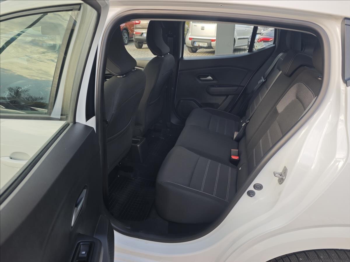 Dacia Sandero Hatchback 999,0 67 kw