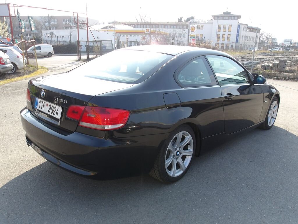 BMW Řada 3 Kupé 2,0 l 125 kw