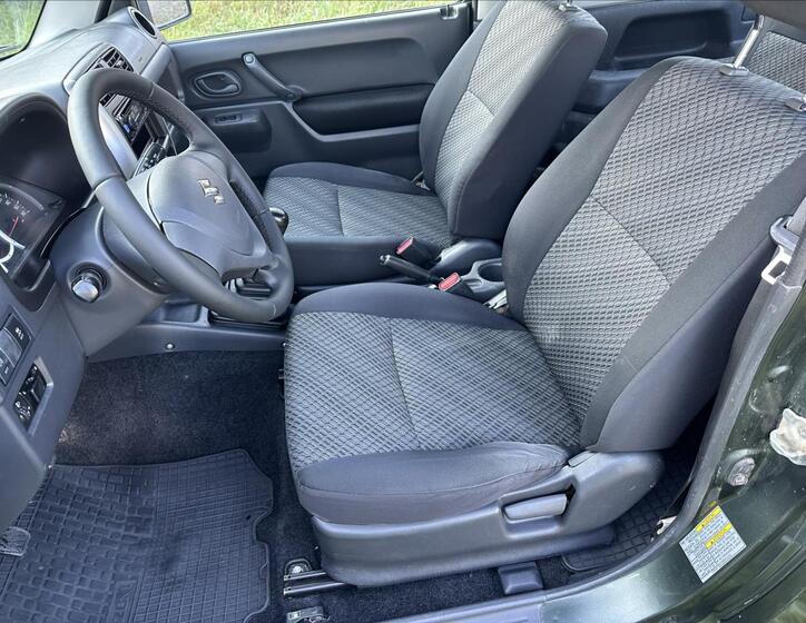 Suzuki Jimny 12