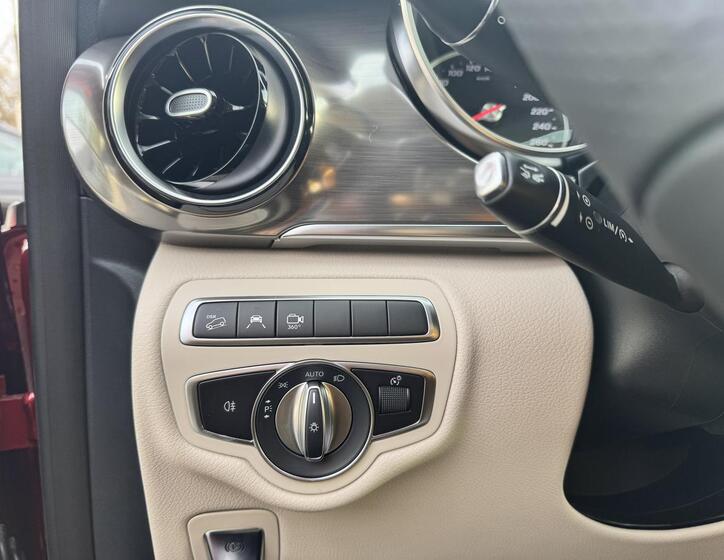 Mercedes-Benz Třídy V 15