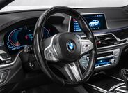 BMW Řada 7 14