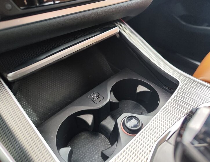 BMW X5 SUV / Terénní 3,0 l 195 kw