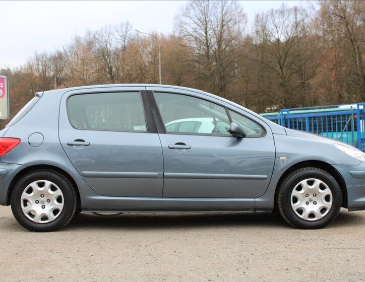 Peugeot 307 4