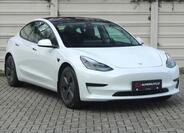 Tesla Model 3 1