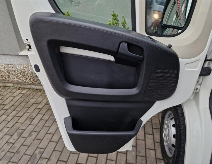 Citroën Jumper Skříň 2,2 l 103 kw