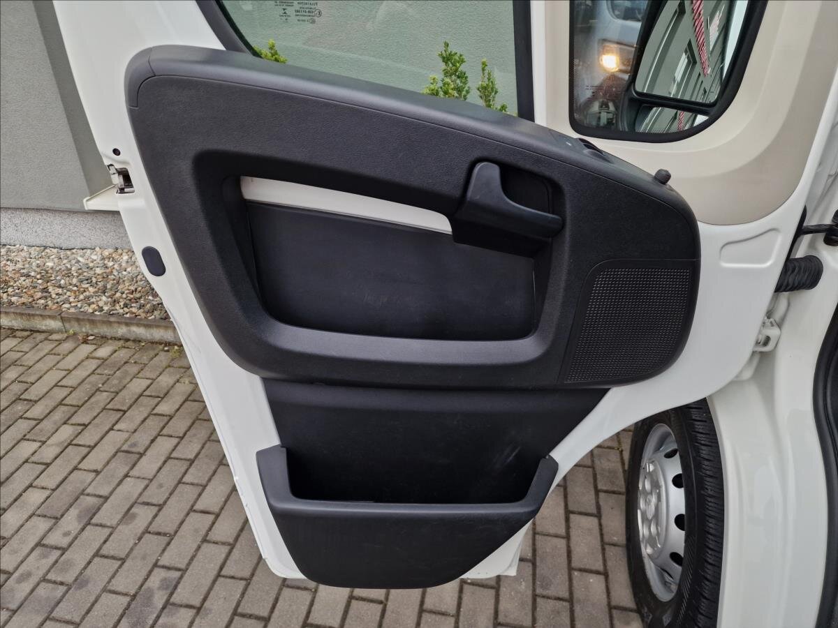 Citroën Jumper Skříň 2,2 l 103 kw