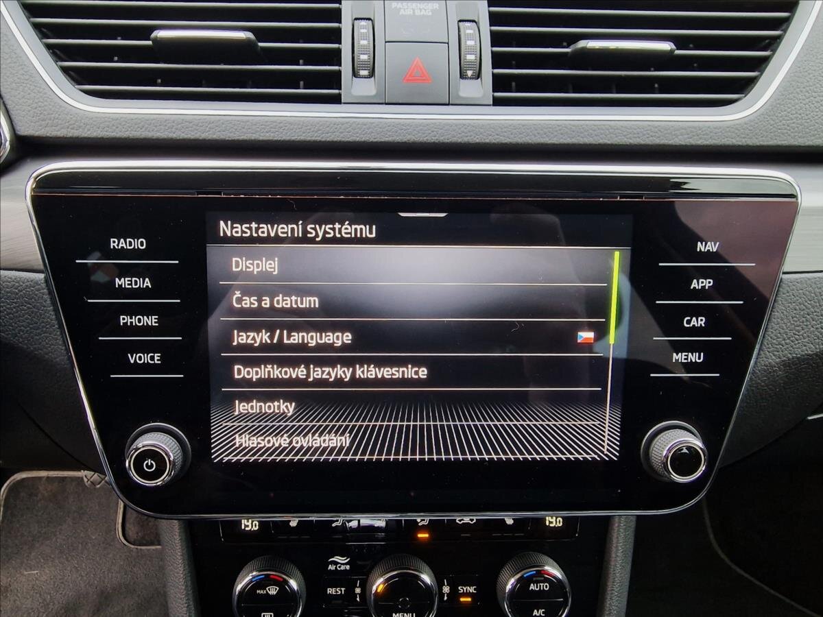 Škoda Superb Kombi 1,5 l 110 kw