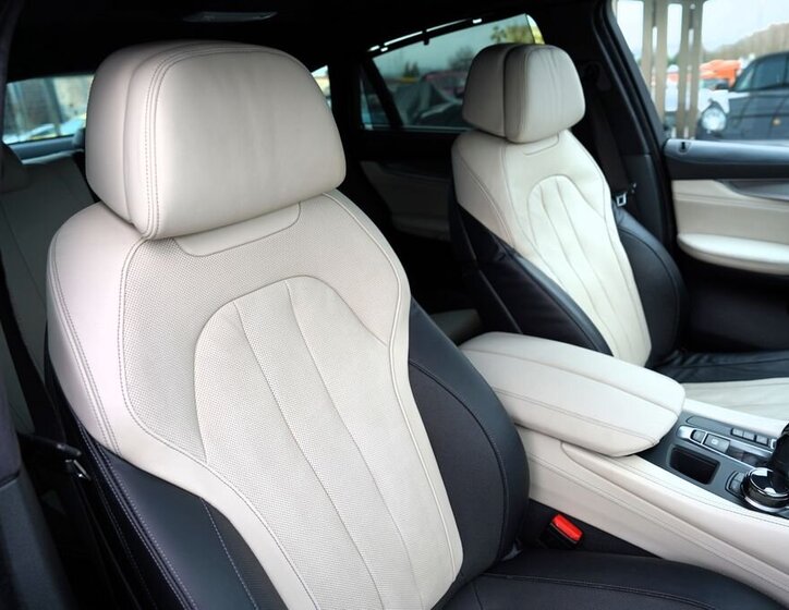 BMW X6 SUV / Terénní 3,0 l 280 kw