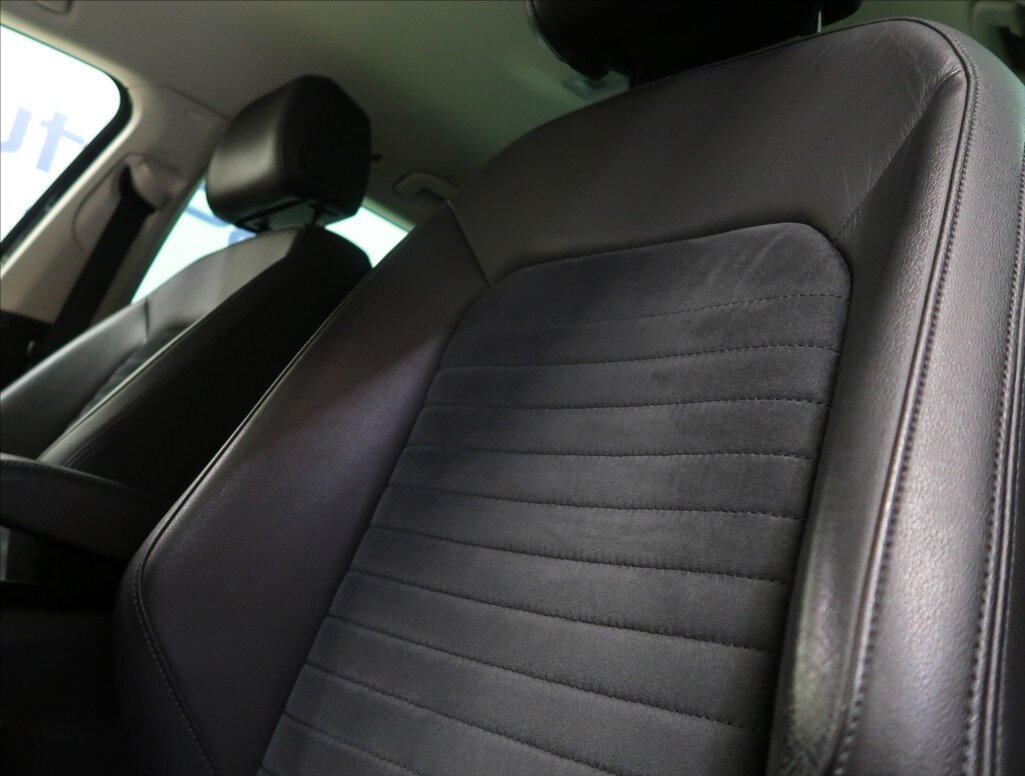 Volkswagen Passat Kombi 2,0 l 140 kw