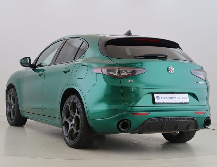 Alfa Romeo Stelvio SUV / Terénní 2,0 l 206 kw