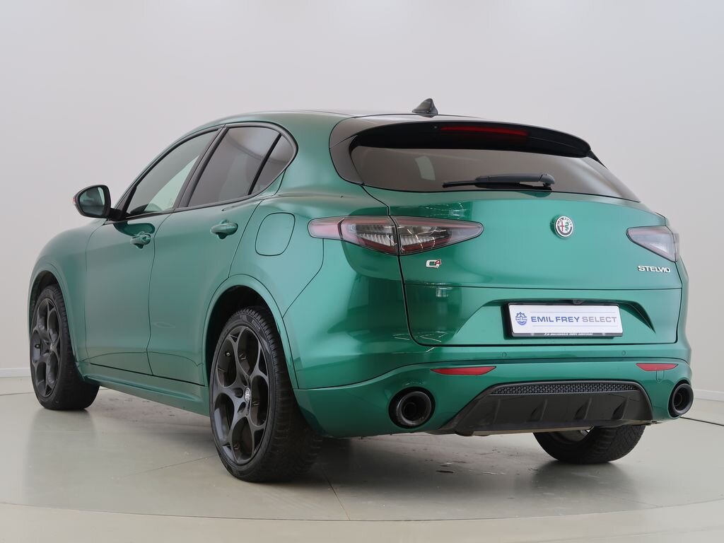 Alfa Romeo Stelvio SUV / Terénní 2,0 l 206 kw