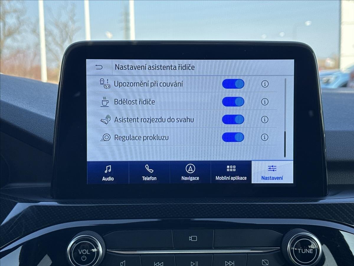 Ford Kuga SUV / Terénní 1,5 l 110 kw