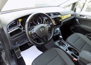 Volkswagen Touran 12