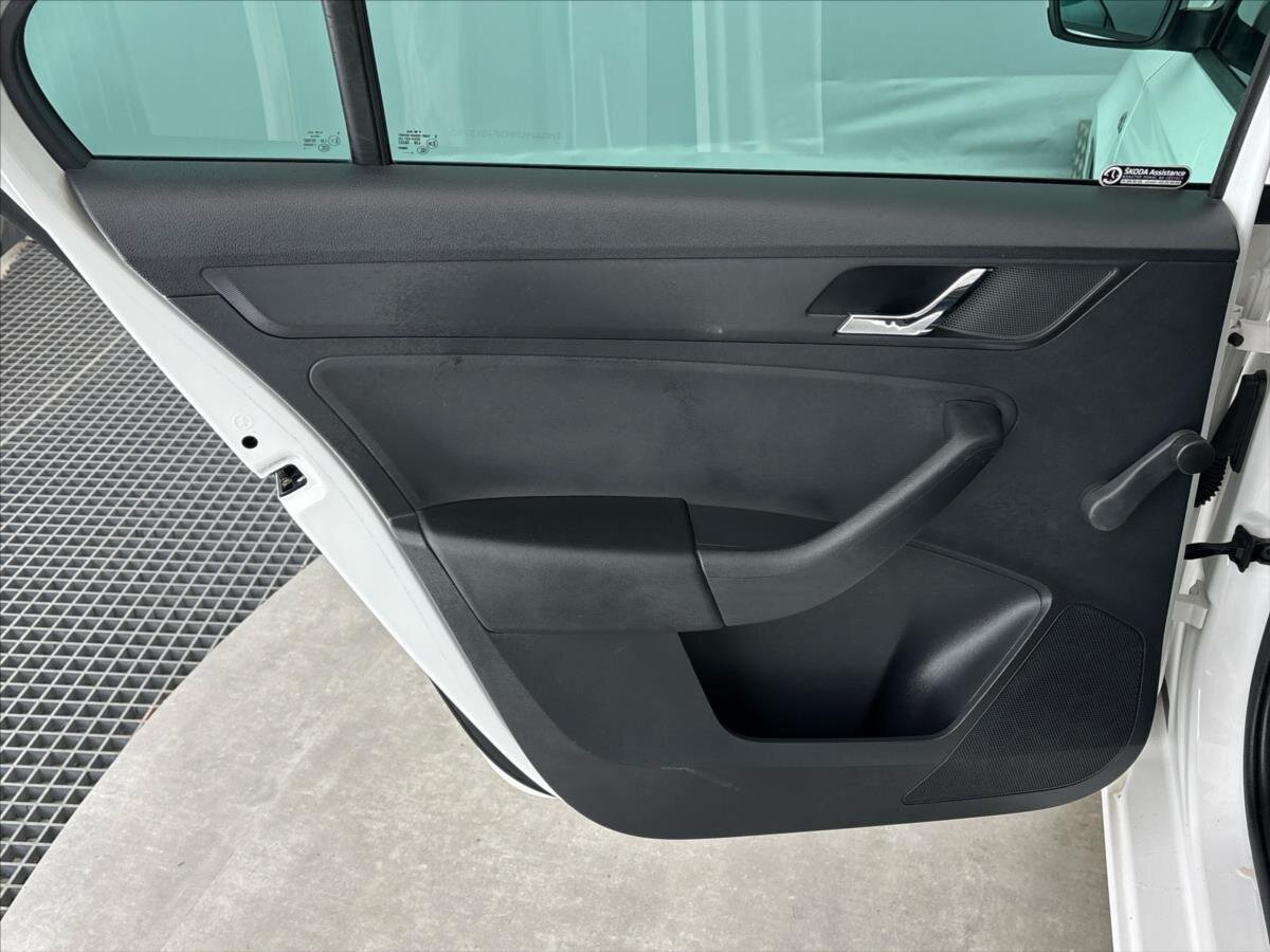 Škoda Rapid Liftback 1,2 l 63 kw