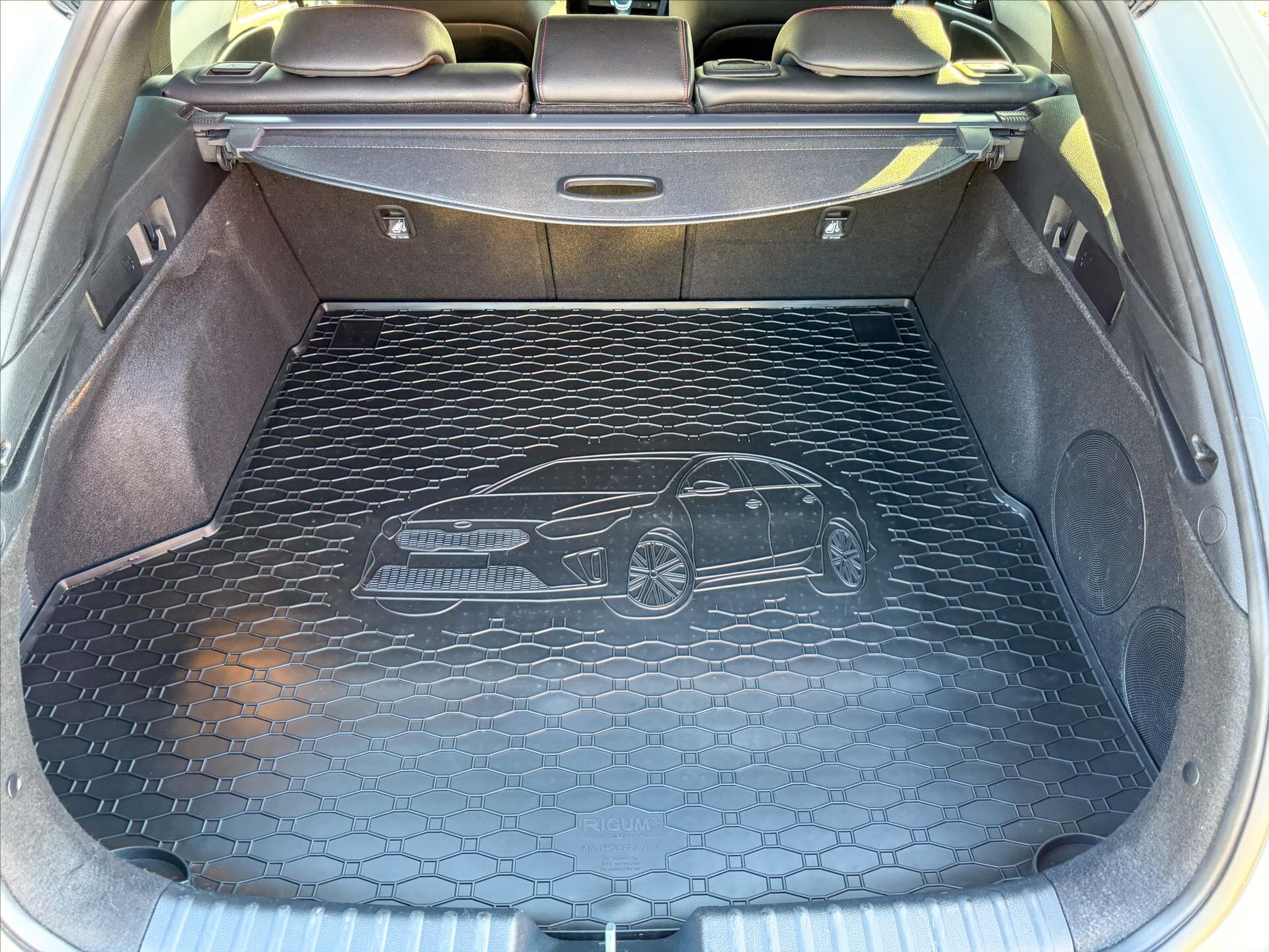 KIA ProCeed Liftback 1,6 l 150 kw