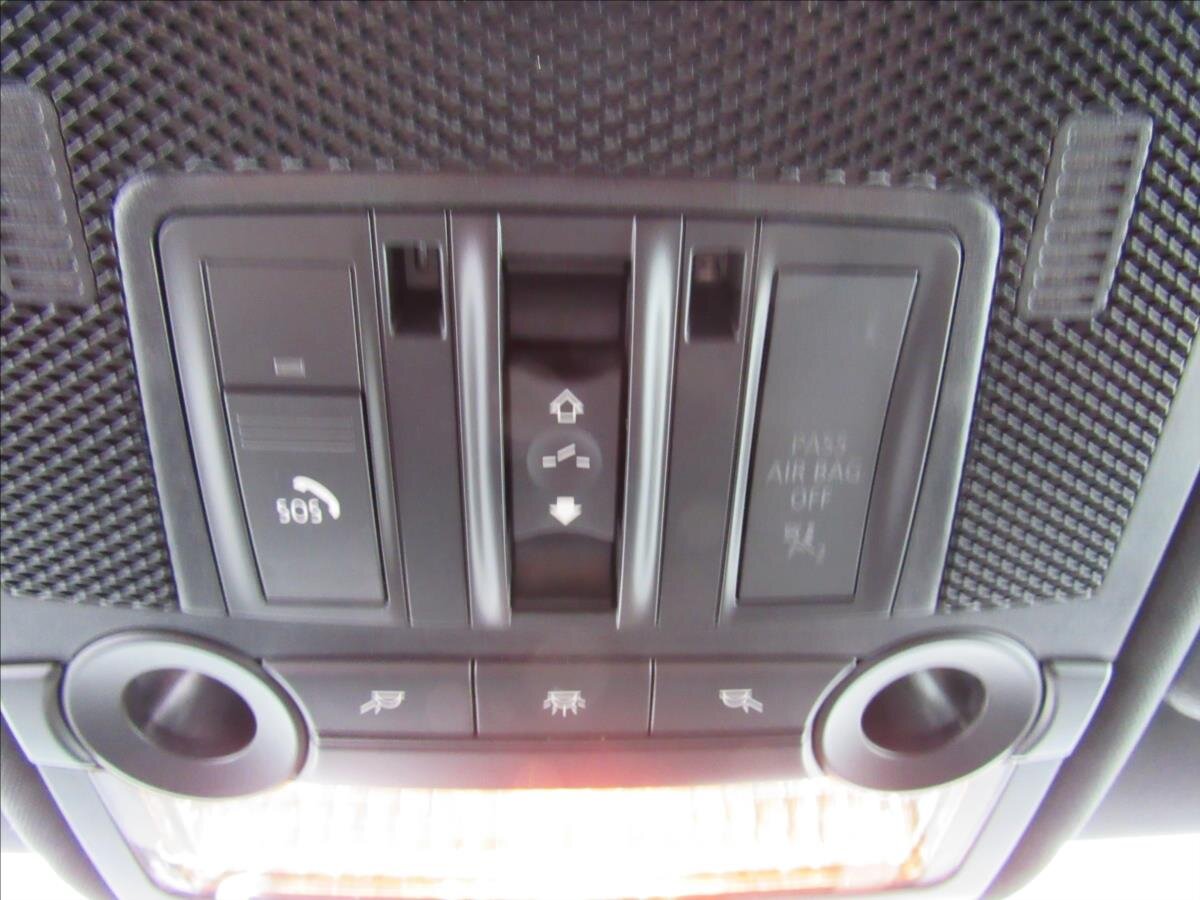 BMW X5 Kombi 3,0 l 225 kw