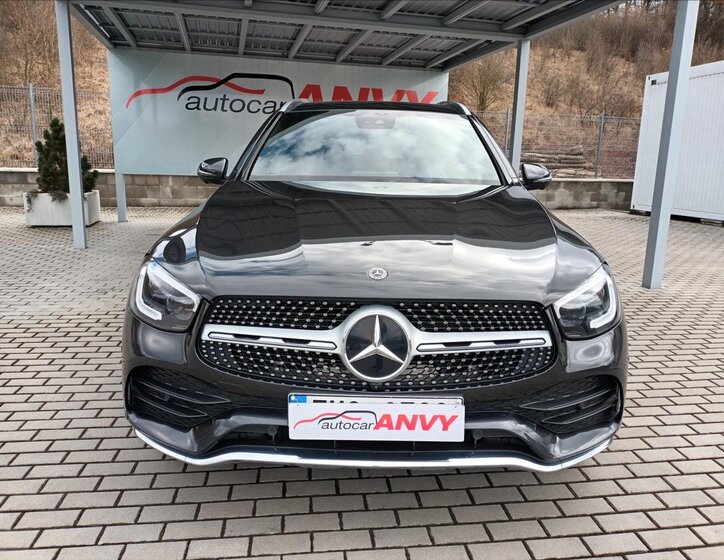 Mercedes-Benz GLC SUV / Terénní 2,0 l 180 kw