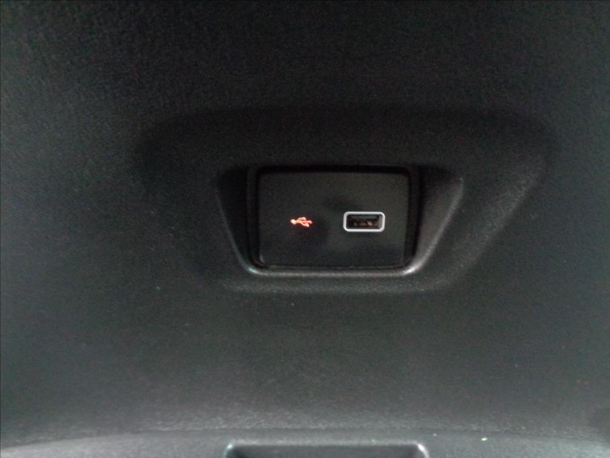 Peugeot Boxer Ostatní 2,2 l 121 kw