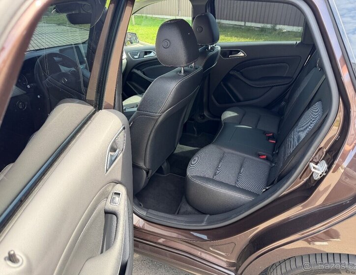 Mercedes-Benz Třídy B Kombi 0,0 130 kw