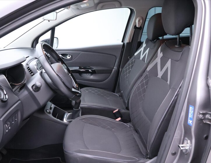 Renault Captur Hatchback 898,0 66 kw