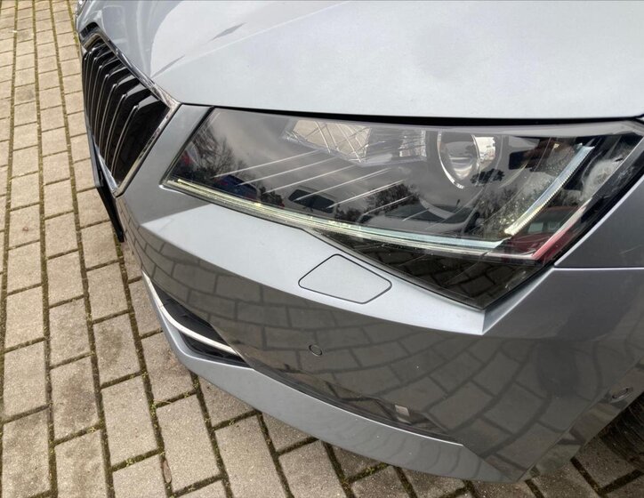 Škoda Superb Kombi 2,0 l 140 kw